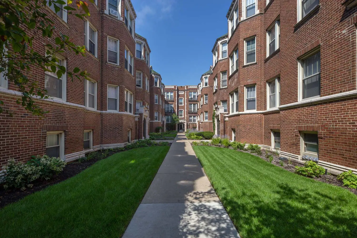 5034-5046 S. Woodlawn Avenue, Chicago – Exterior
