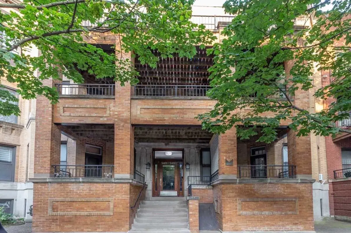 5405-5407 S. Woodlawn Avenue, Chicago – Exterior