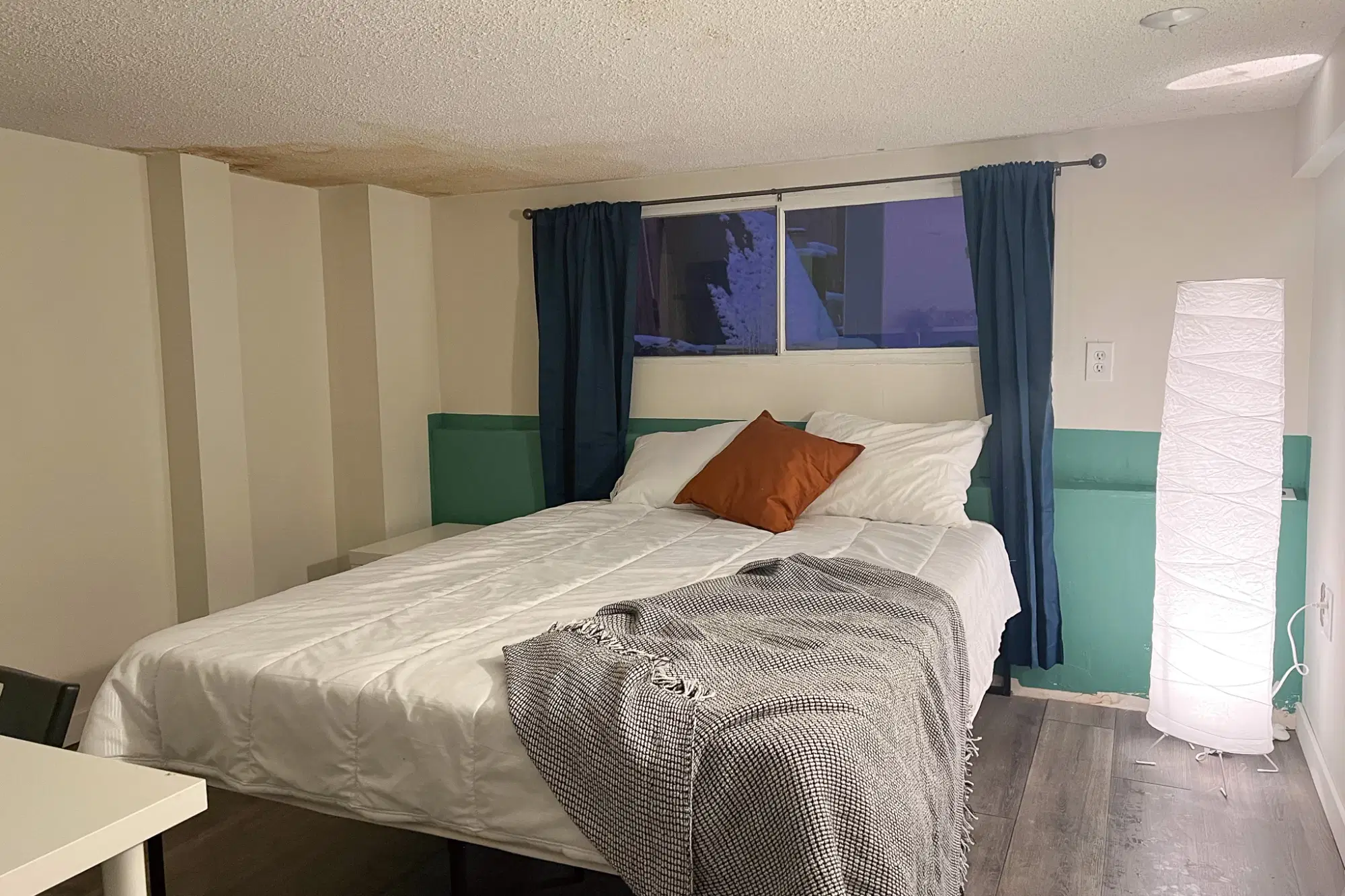 2084 East Pender Street, Vancouver – San Carlos Room (1 Bed 1 Bath)