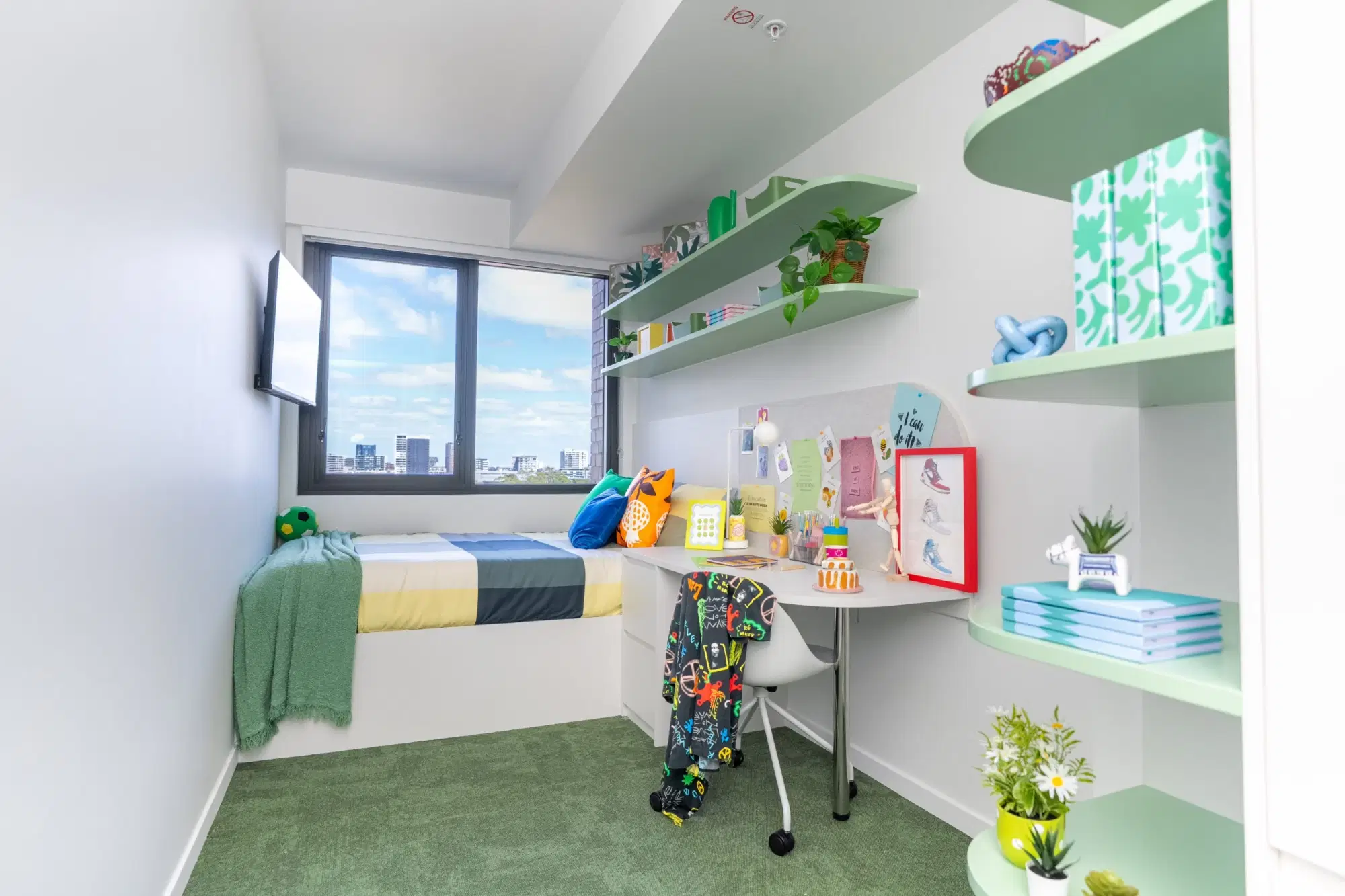 Scape Lachlan, Sydney – 4 Bed Apartment