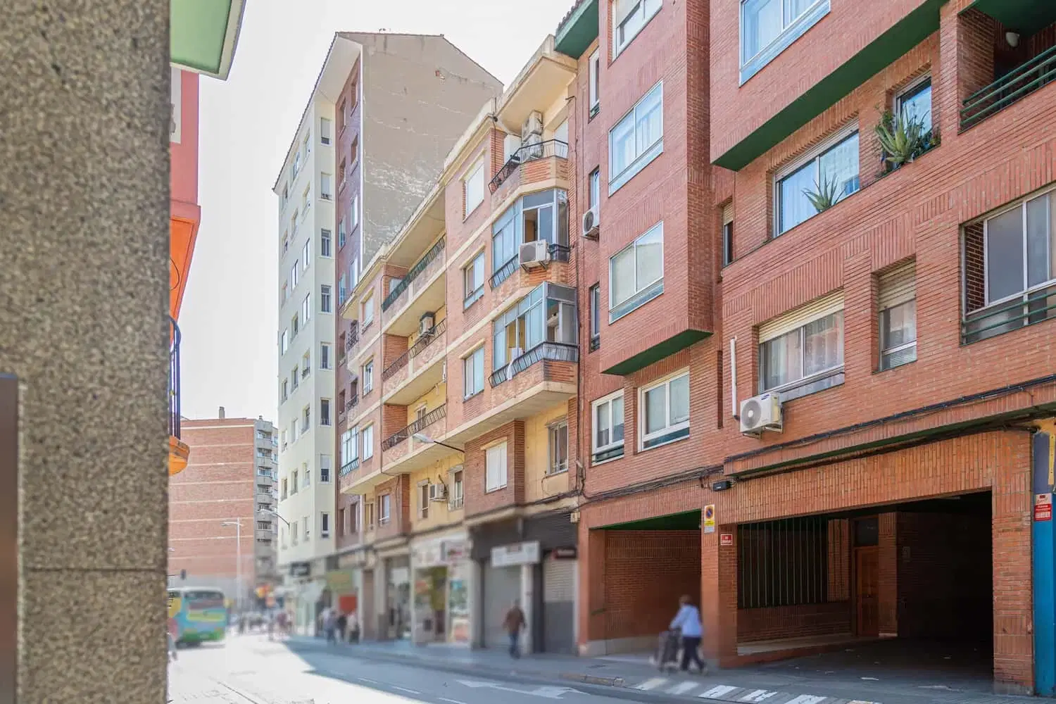 SPC 50005, Zaragoza – Exterior