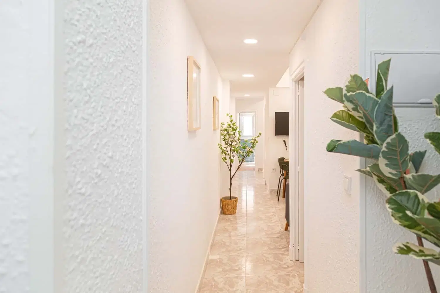 SPC 50005, Zaragoza – #160084: Room in 4 Bedroom 2 Bathroom (Calle De José García Sánchez)