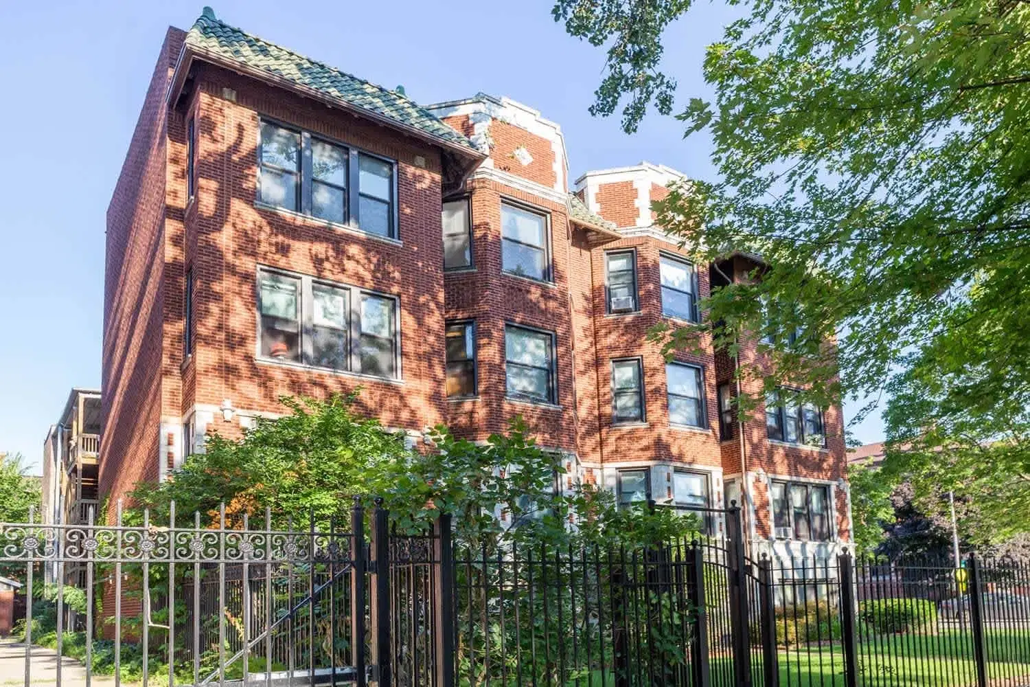 5053 S. Ellis Avenue, Chicago – Exterior