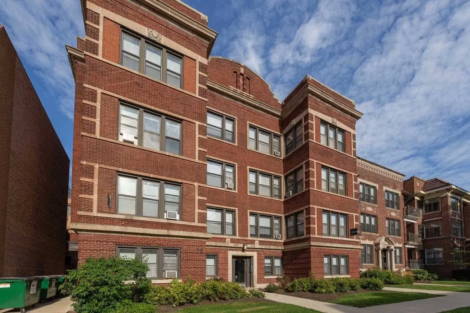 5524-5526 S. Everett Avenue, Chicago – Exterior