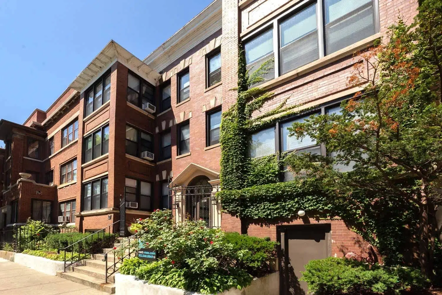 5336-5338 S. Hyde Park Boulevard, Chicago – Exterior