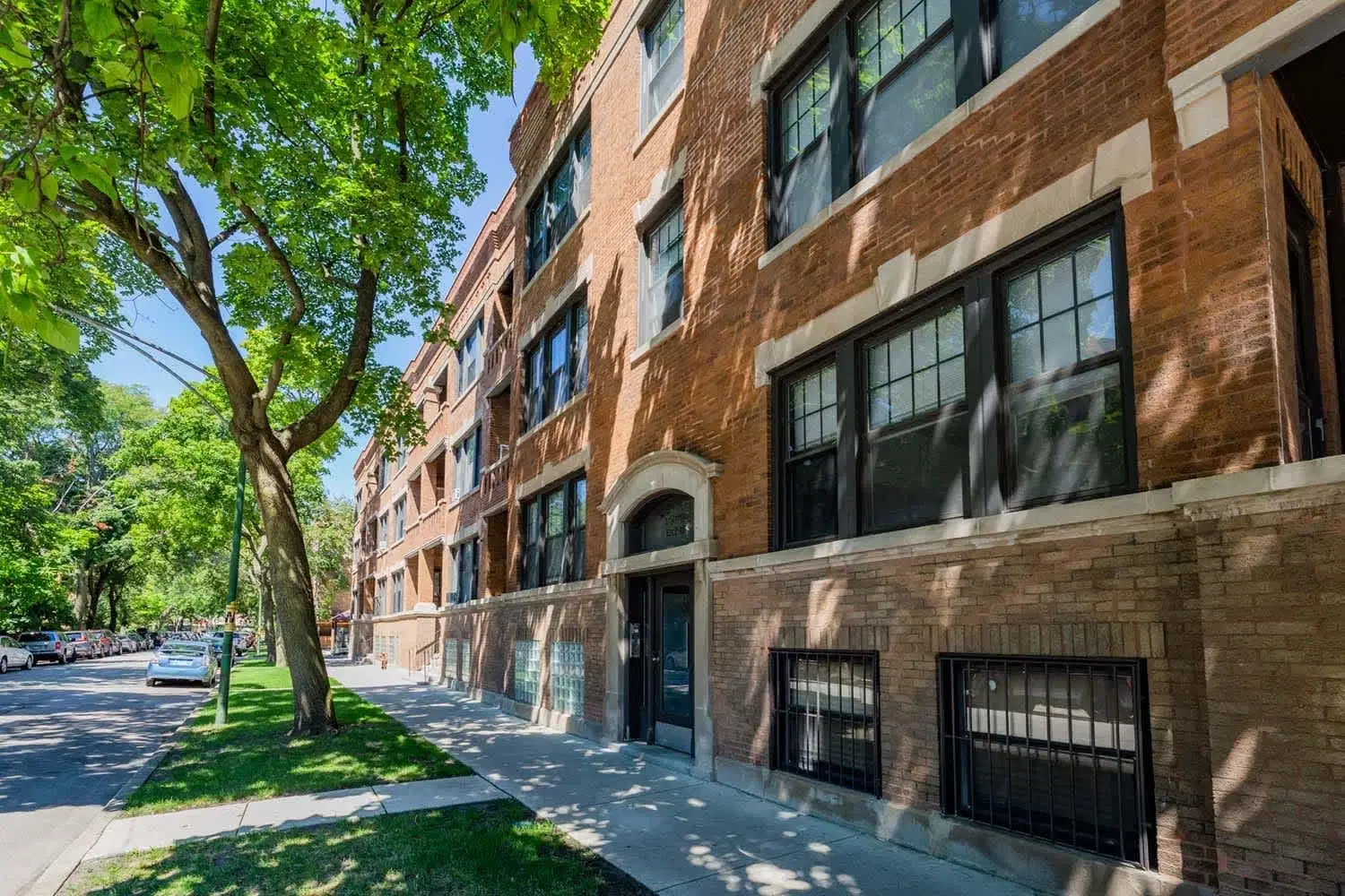 5335-5345 S. Kimbark Avenue, Chicago – Exterior