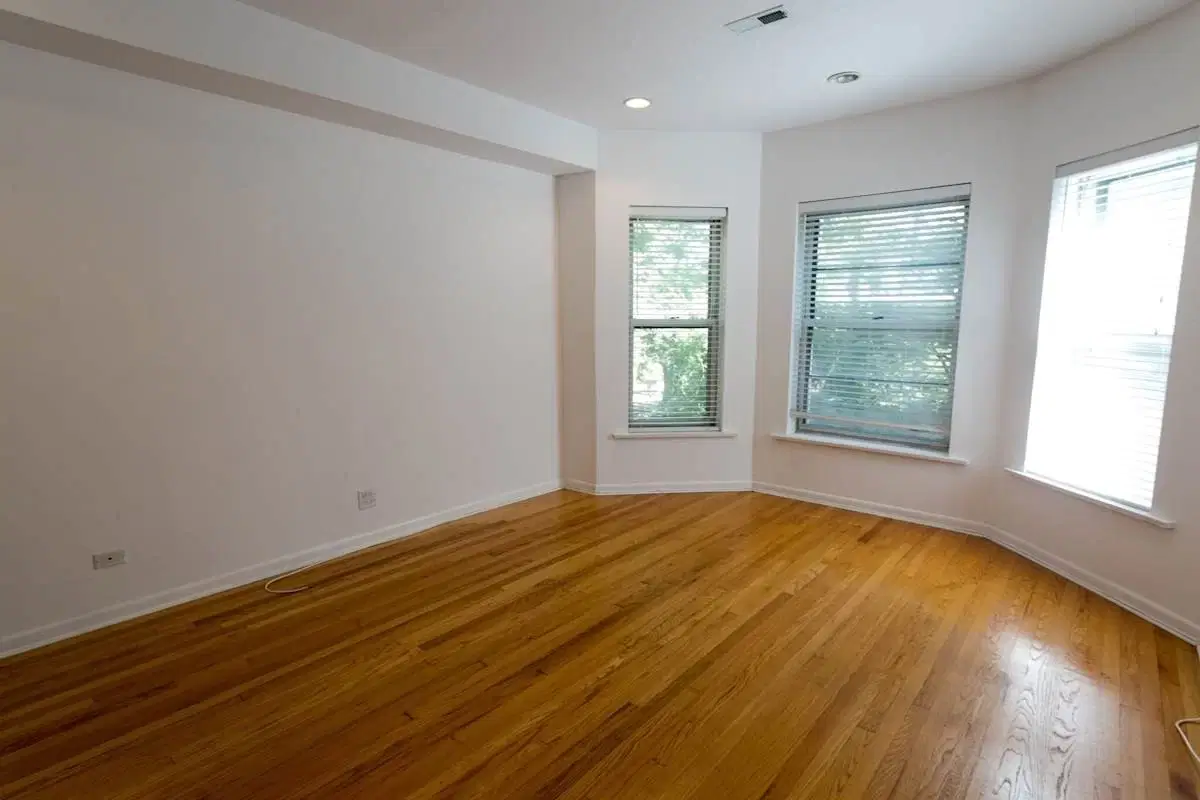 5532 S. Kimbark Avenue, Chicago – Common Area
