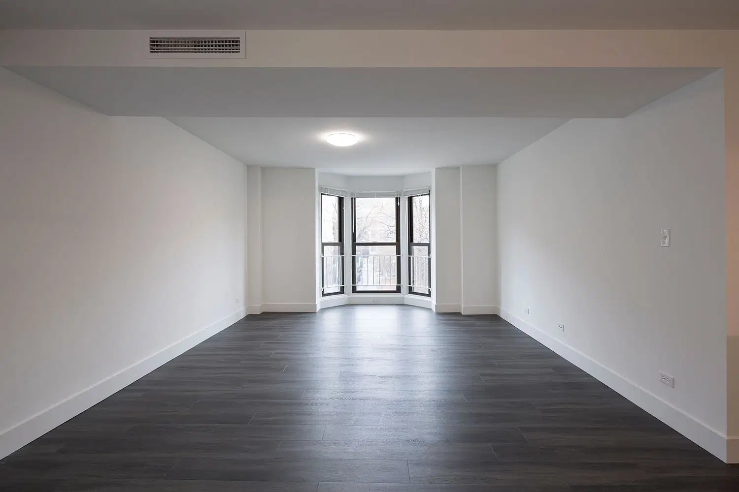 1400 E. 57th Street, Chicago – Room