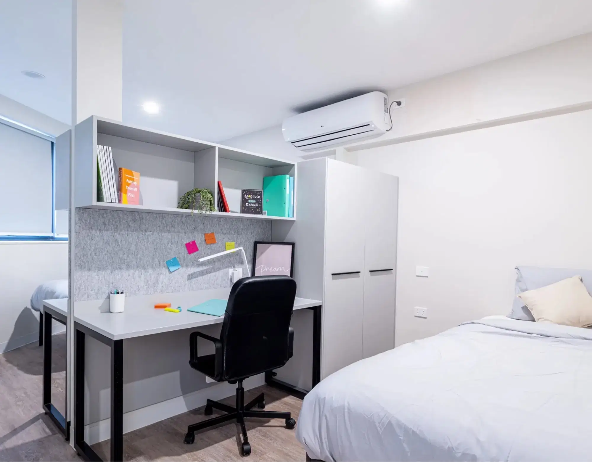 Accolade on Moore (Formerly Y Suites On Moore), Canberra – Twin Studio Silver