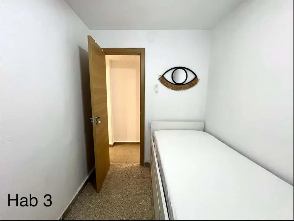 SPC 46019, Valencia – #190472: Room in 7 Bedroom 2 Bathroom (Avinguda Del Primat Reig)
