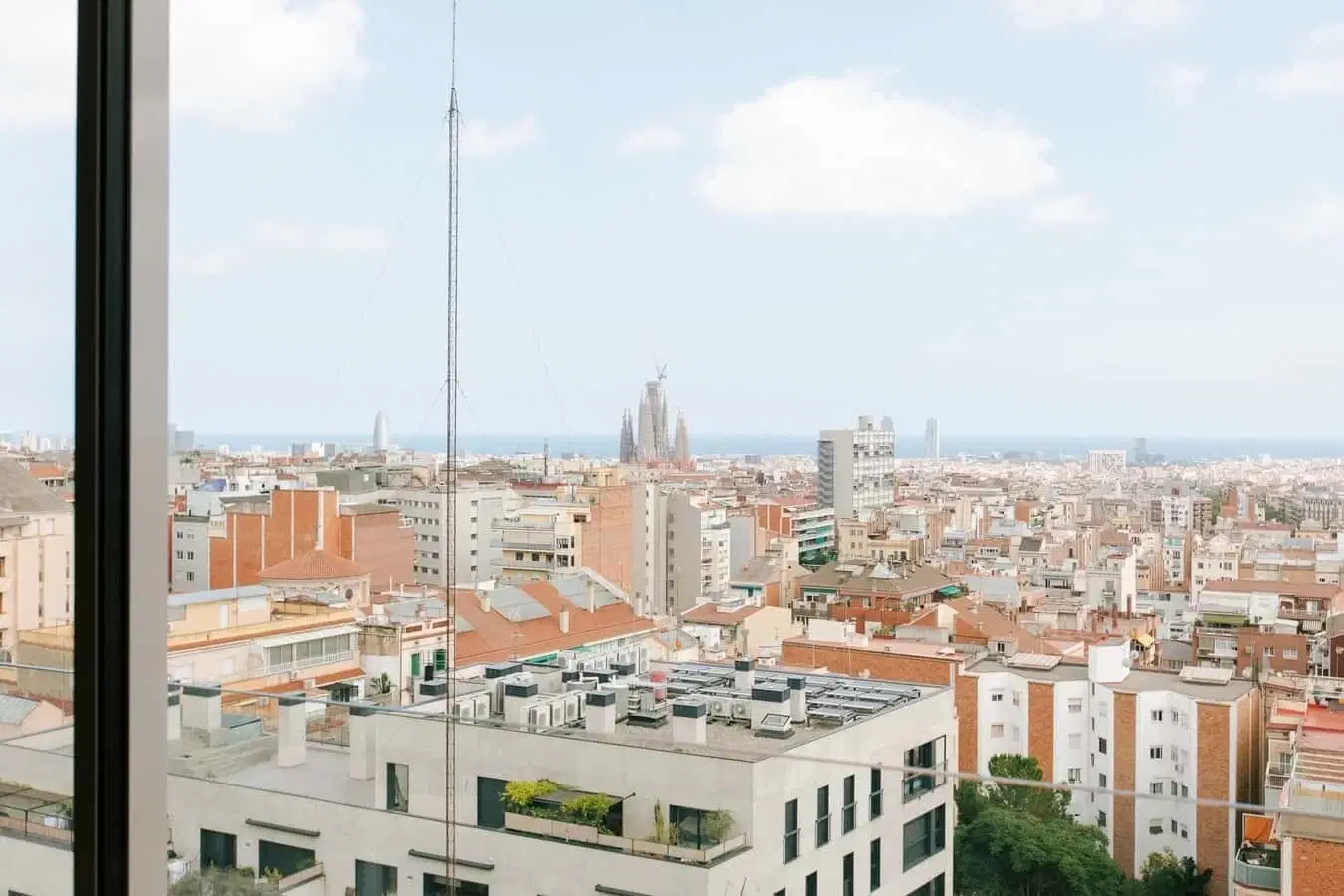 SPC 8024, Barcelona – Exterior