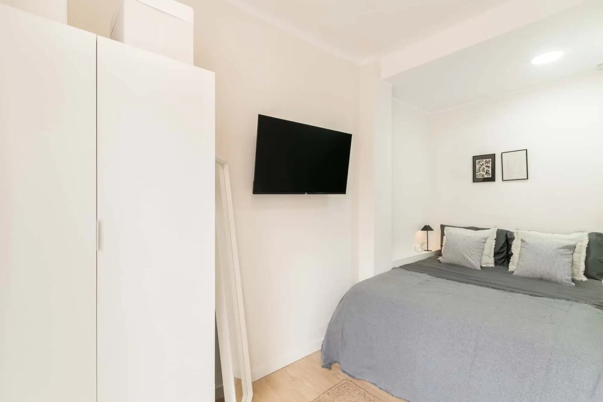 SPC 8030, Barcelona – #158270: Room in 4 Bedroom 1 Bathroom (Carrer De Llinars Del Vallès)