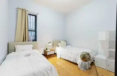 New York Friends Home, New York – Twin shared room (apt 3F)
