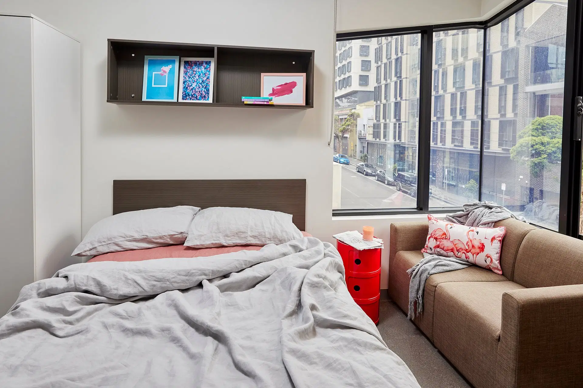 Scape Berkeley 1, Melbourne – 2 Bed Apartment, Double Bed