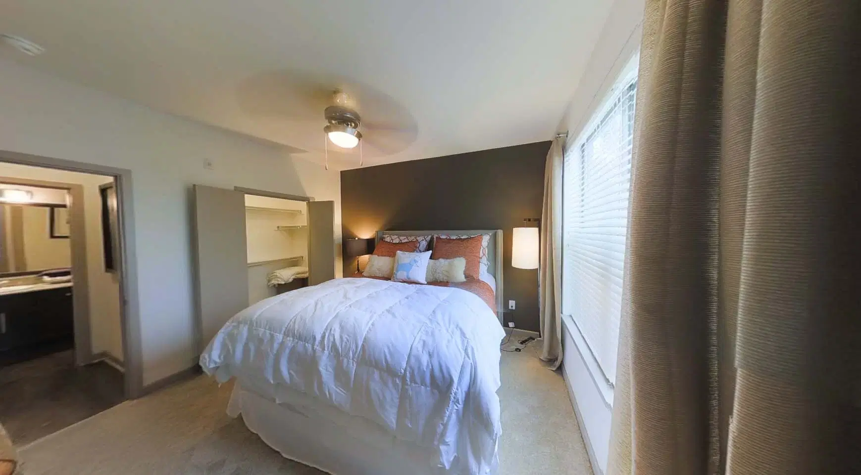 The Atlantic Highland Park, Dallas – 2 Bedrooms 2 Bathrooms