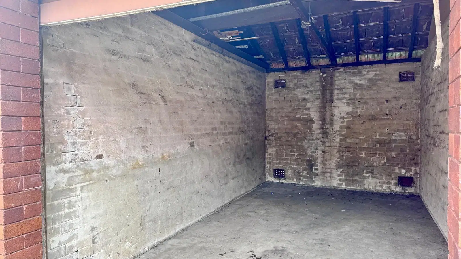 Room in a 4 Bedroom Apartment, The Grand Parade, Sutherland, Australia NSA 2232 – Amenities