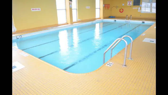Davisville, Toronto – Amenities