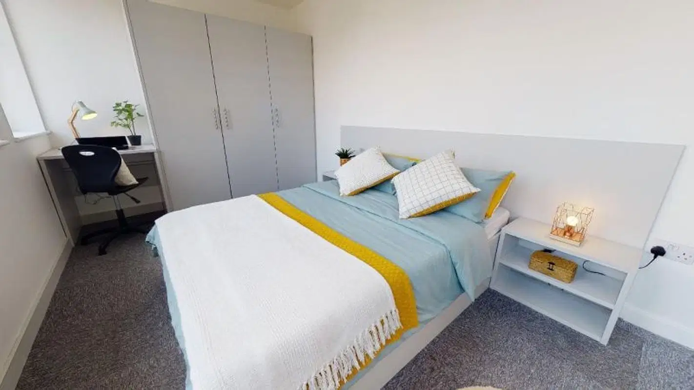 iQ Newtown House, Nottingham – Gold Studio Plus