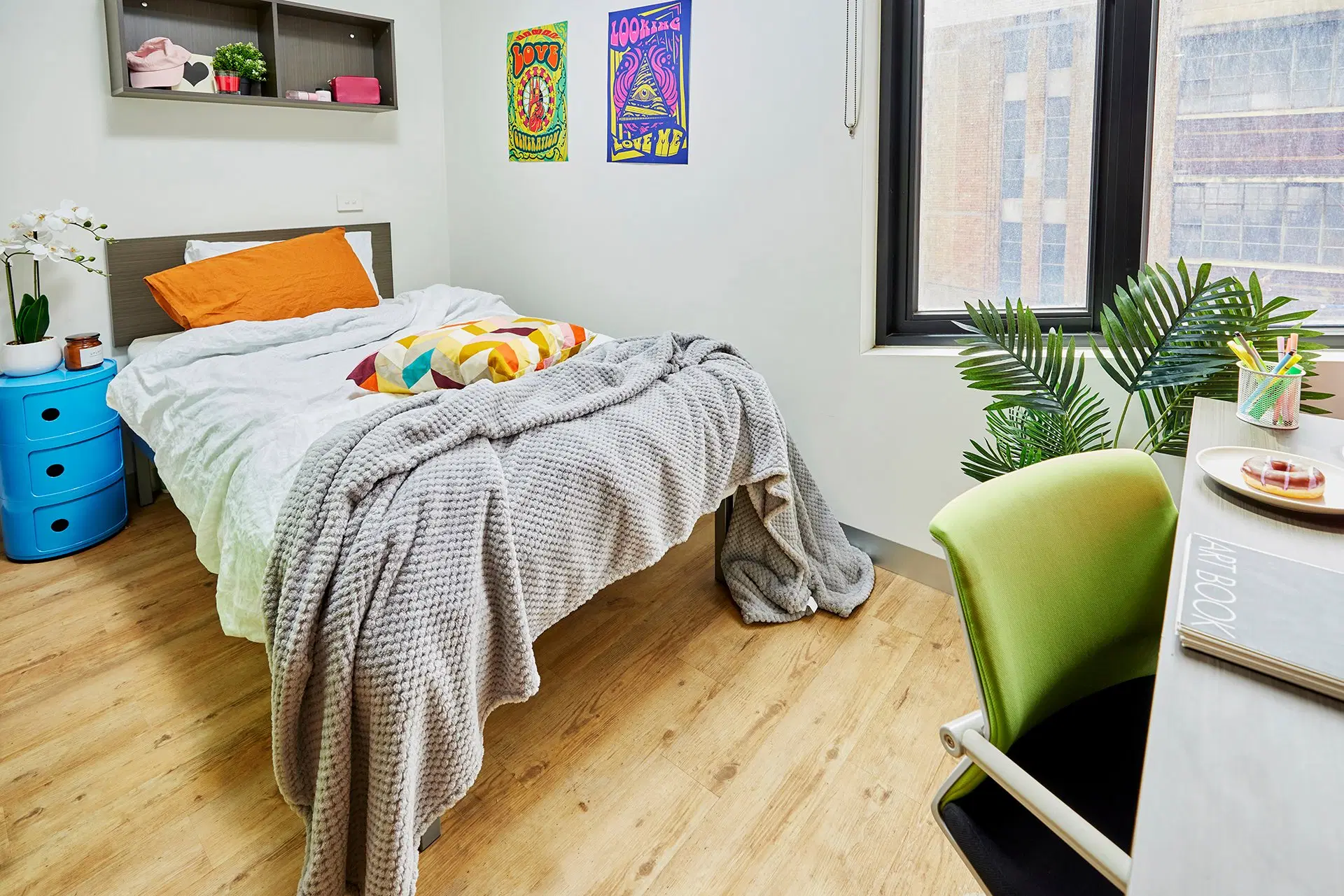 Scape Berkeley 1, Melbourne – Ultra Twin, King Single Bed