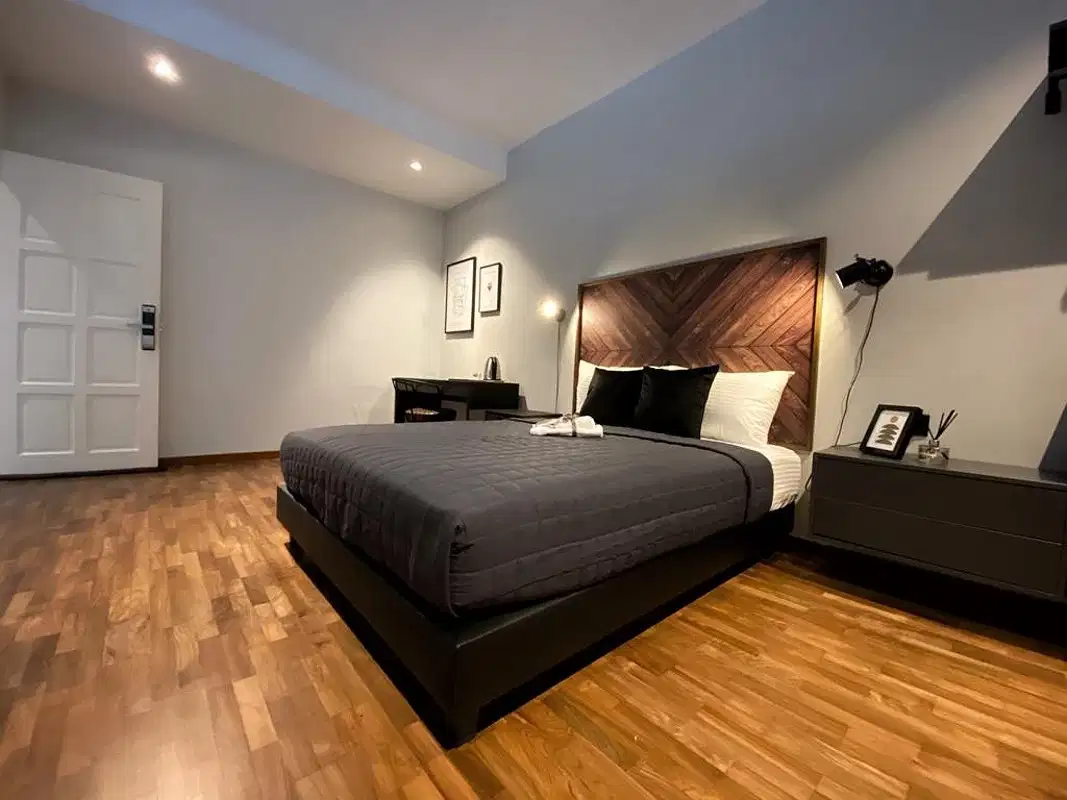 5 Starlight, Farrer Park