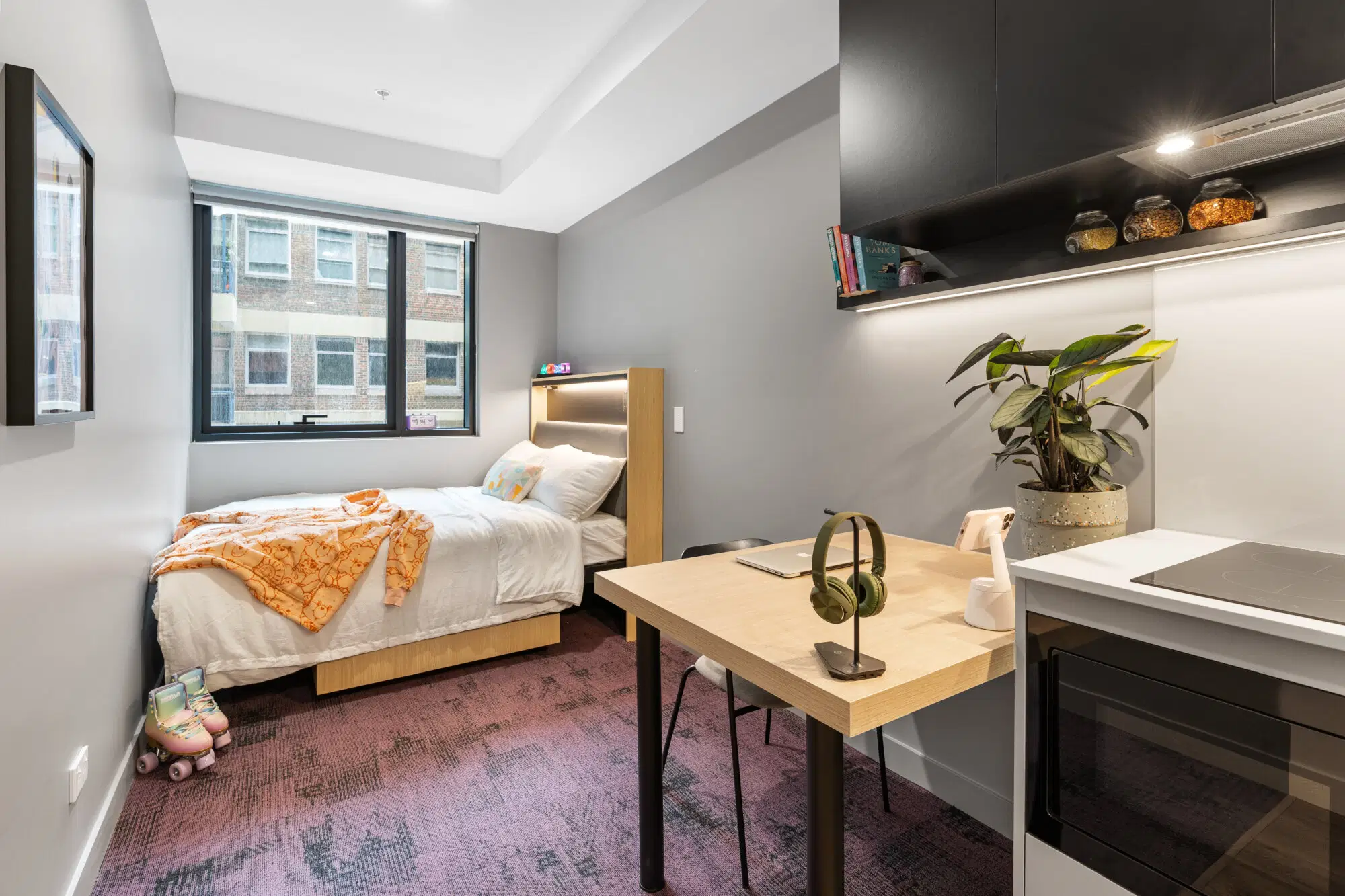 The Switch Melbourne Victoria Market, Melbourne – Large Double Studio