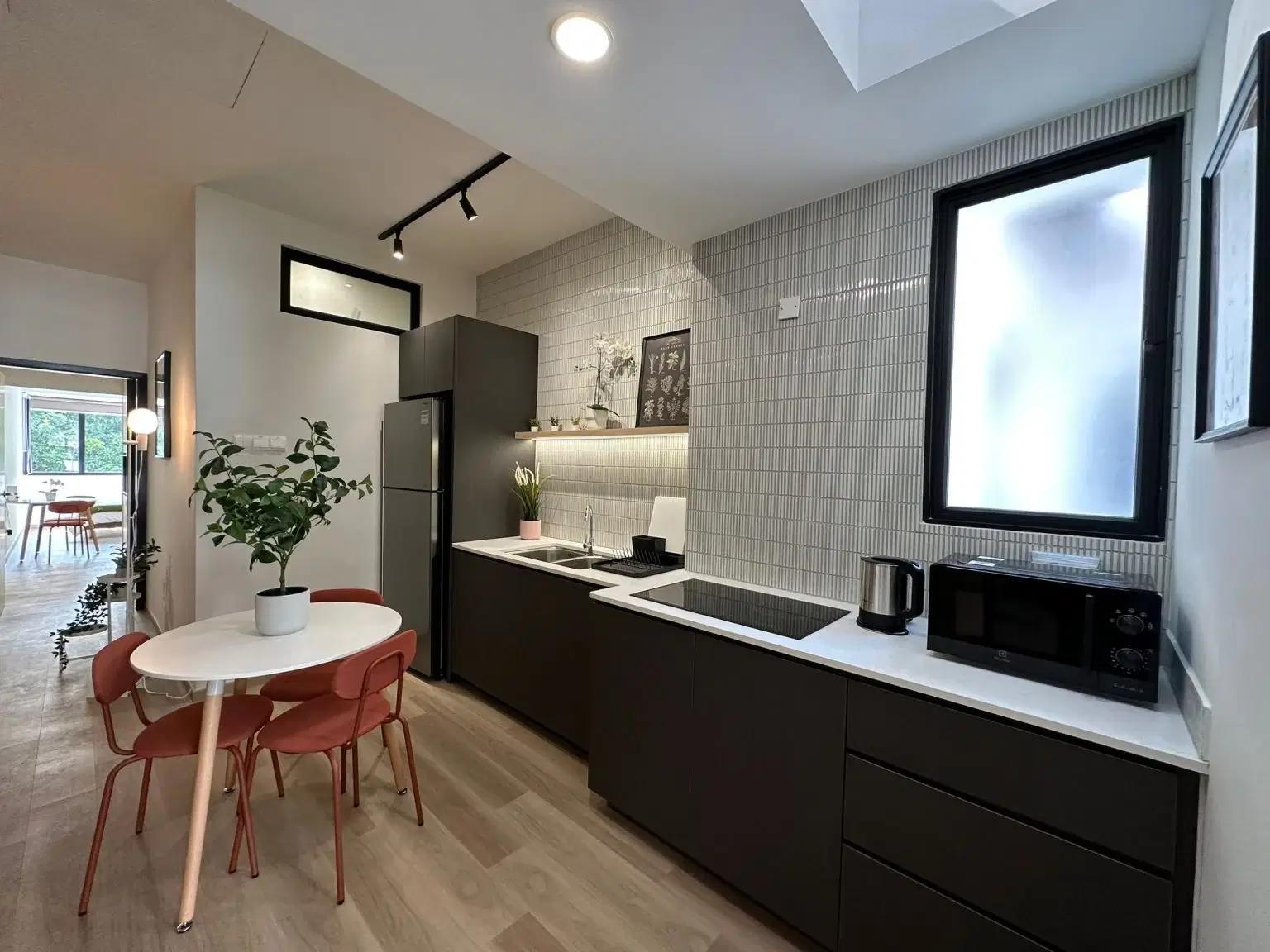 29A Opal Crescent, Farrer Park – Kitchen