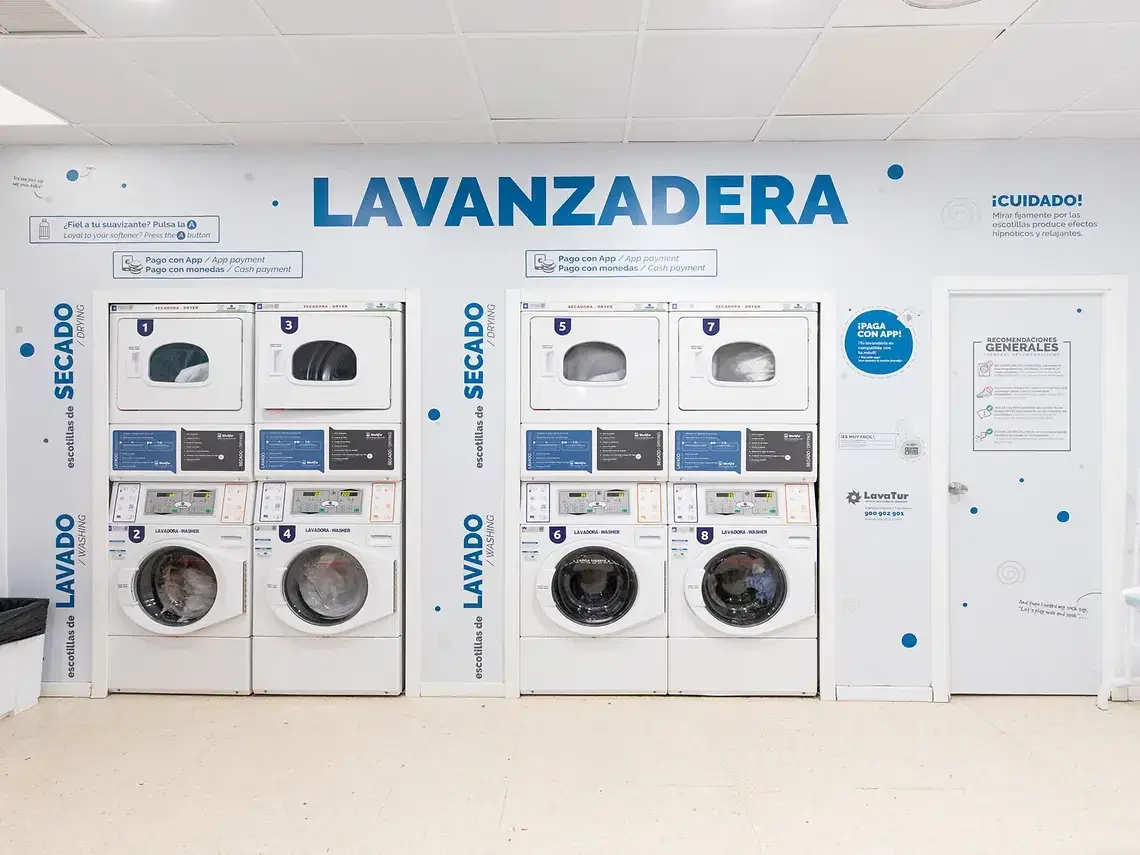 Yugo Galdós, Madrid – Amenities