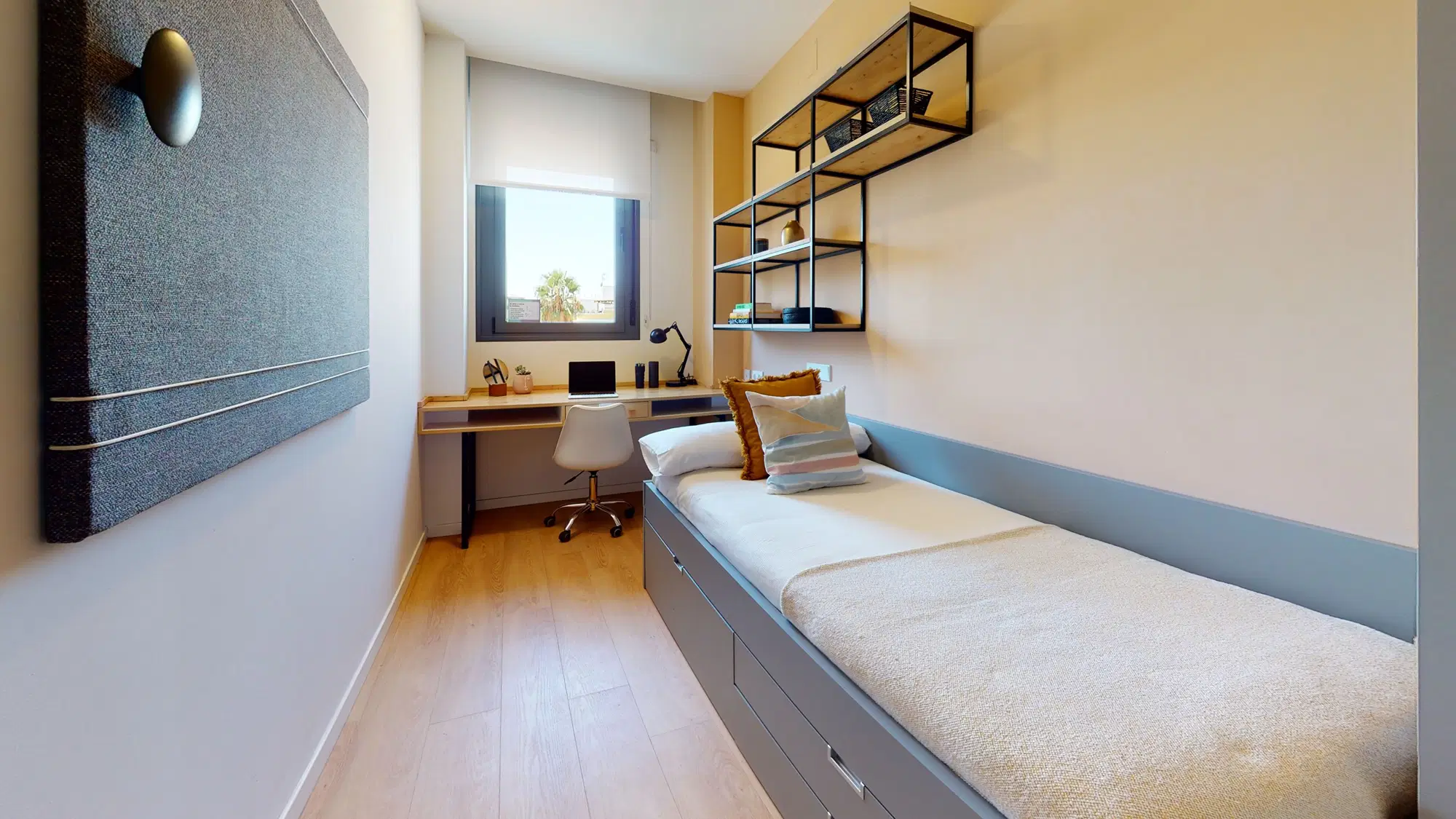 Livensa Living Sevilla El Porvenir, Sevilla – Classic Room (3-Bed)