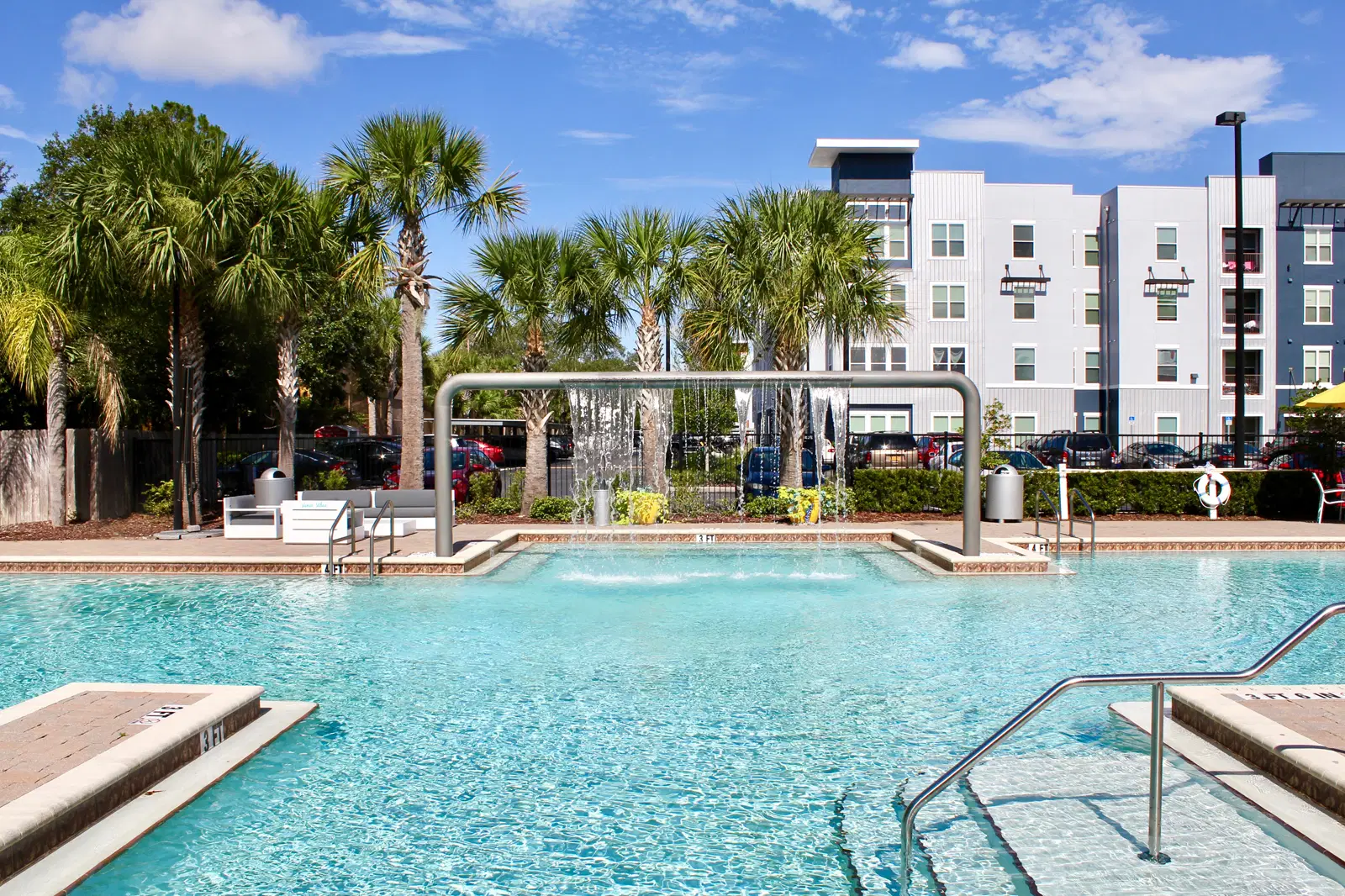 Venue At North Campus, Tampa – Exterior