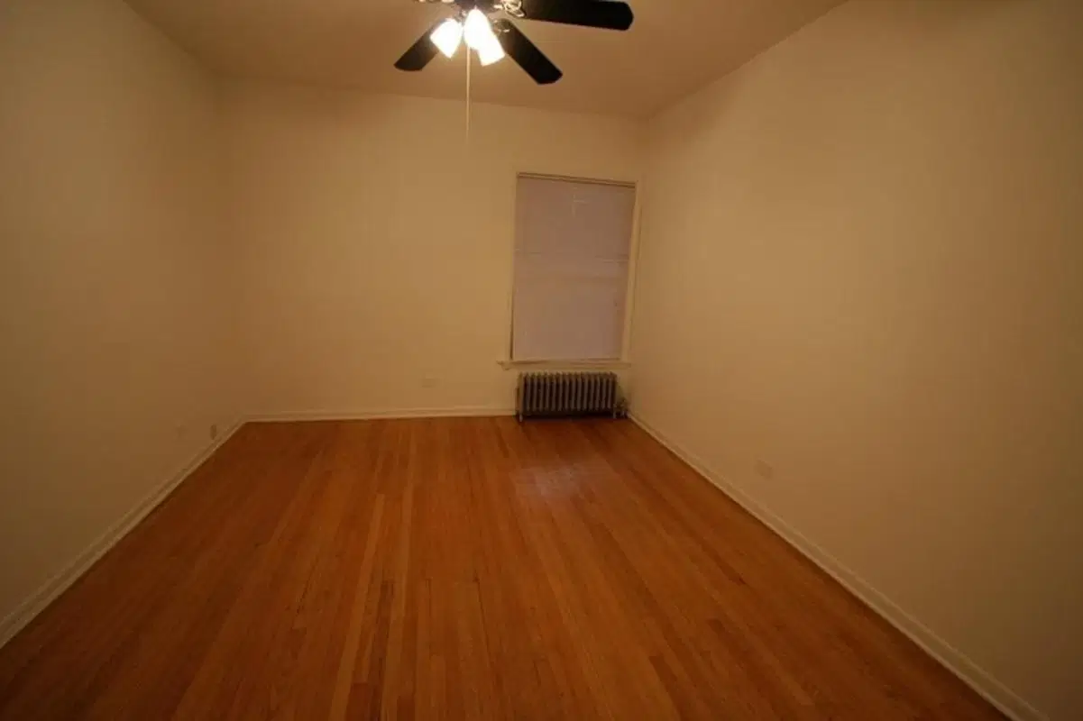 Harper Court, Chicago – 2 Bed 2 Bath