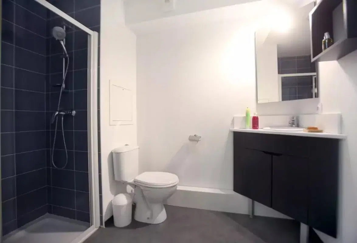 Le 124 Residence, Marseille – Bathroom