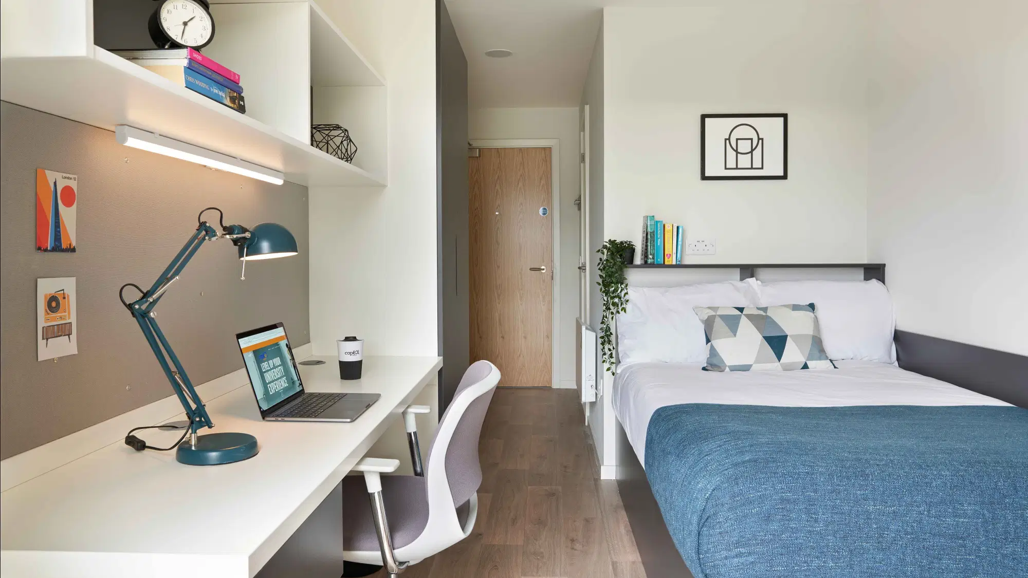 Gorgie, Edinburgh – Silver Ensuite (Castle View)