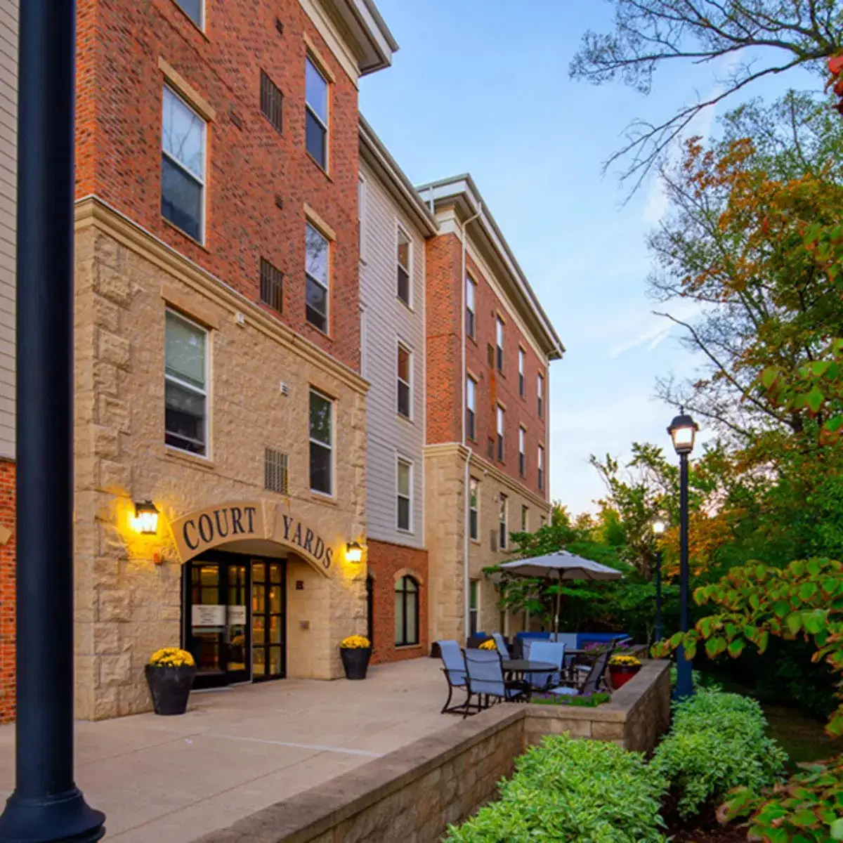 The Courtyards, Ann Arbor – Exterior