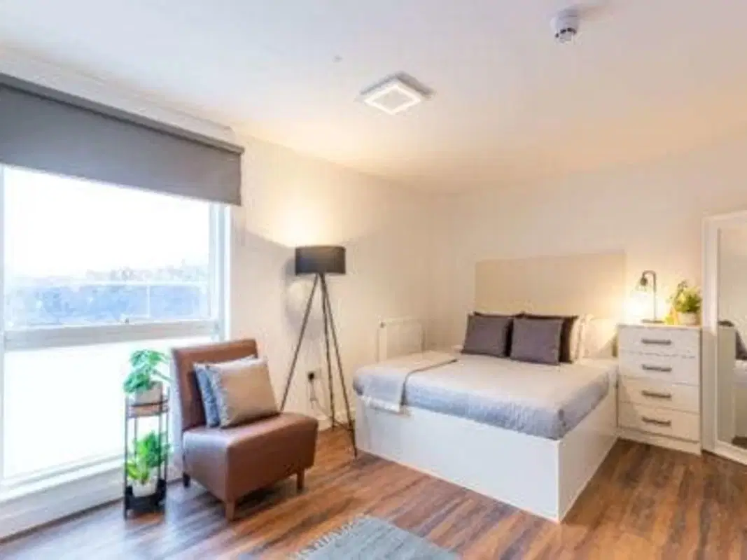 Harbour Court, Bristol – Premium Plus Studio