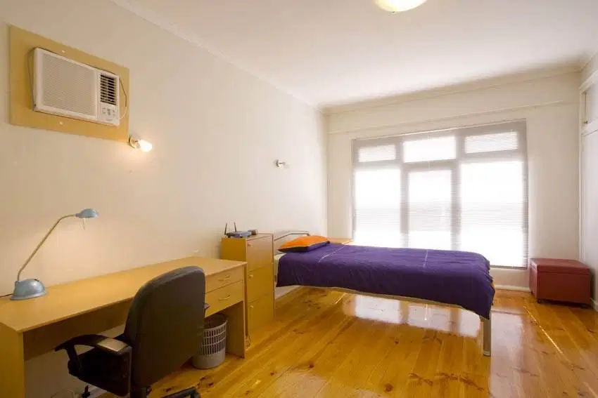 New Classical House, Melbourne – Large Room