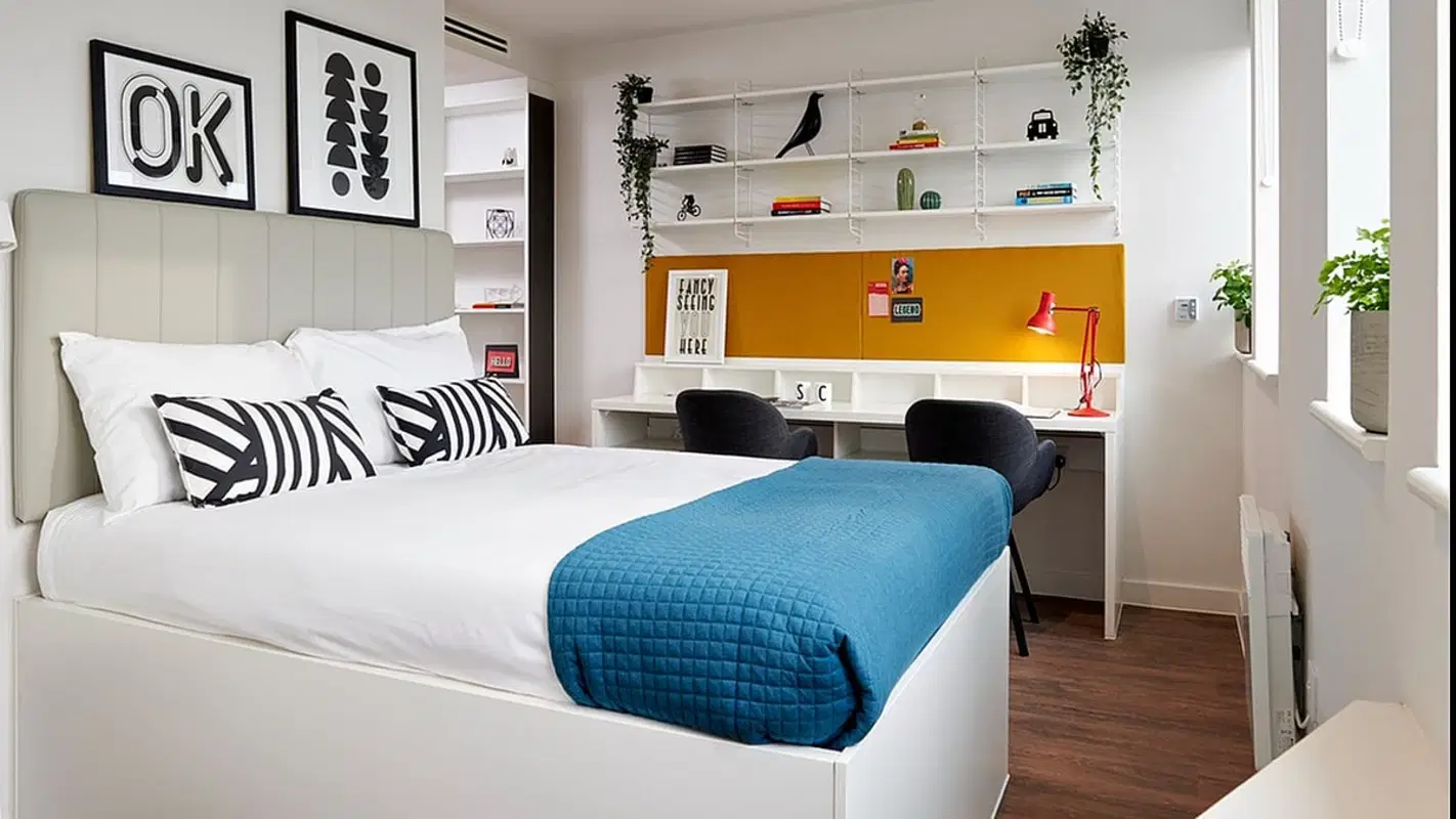 Student Castle Oxford, Oxford – Lewis Ensuite with AC
