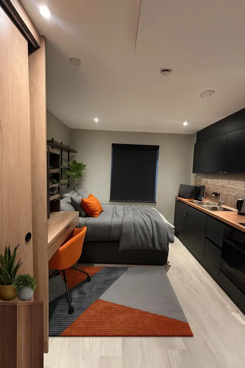 The Port On The Square, Bristol – Saver Studio