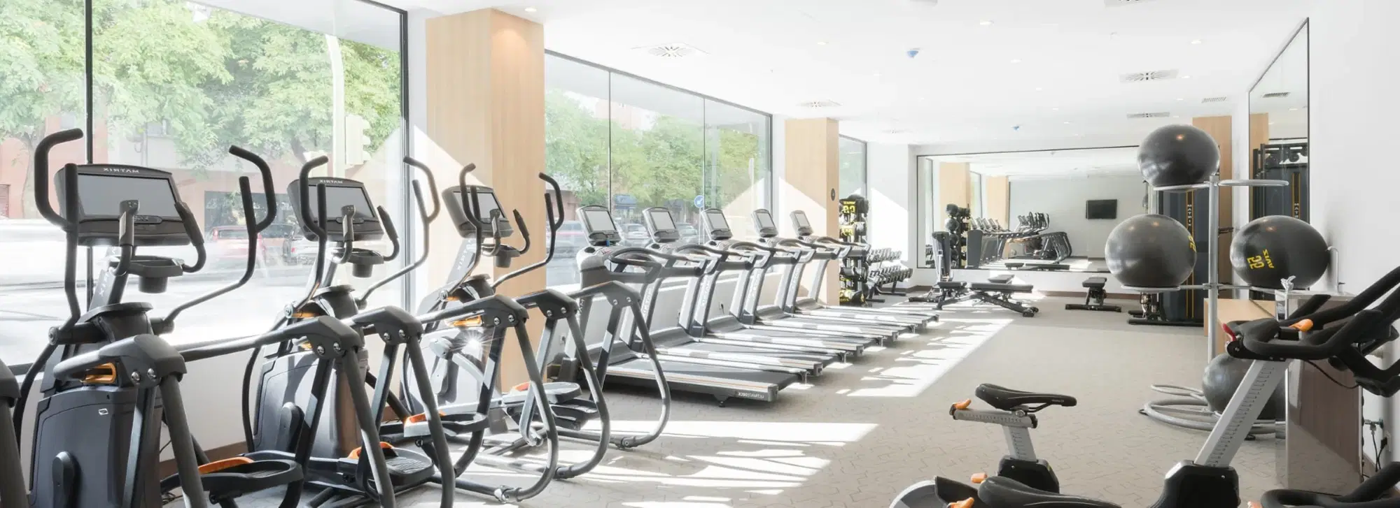 Sevilla Carande, Seville – Amenities