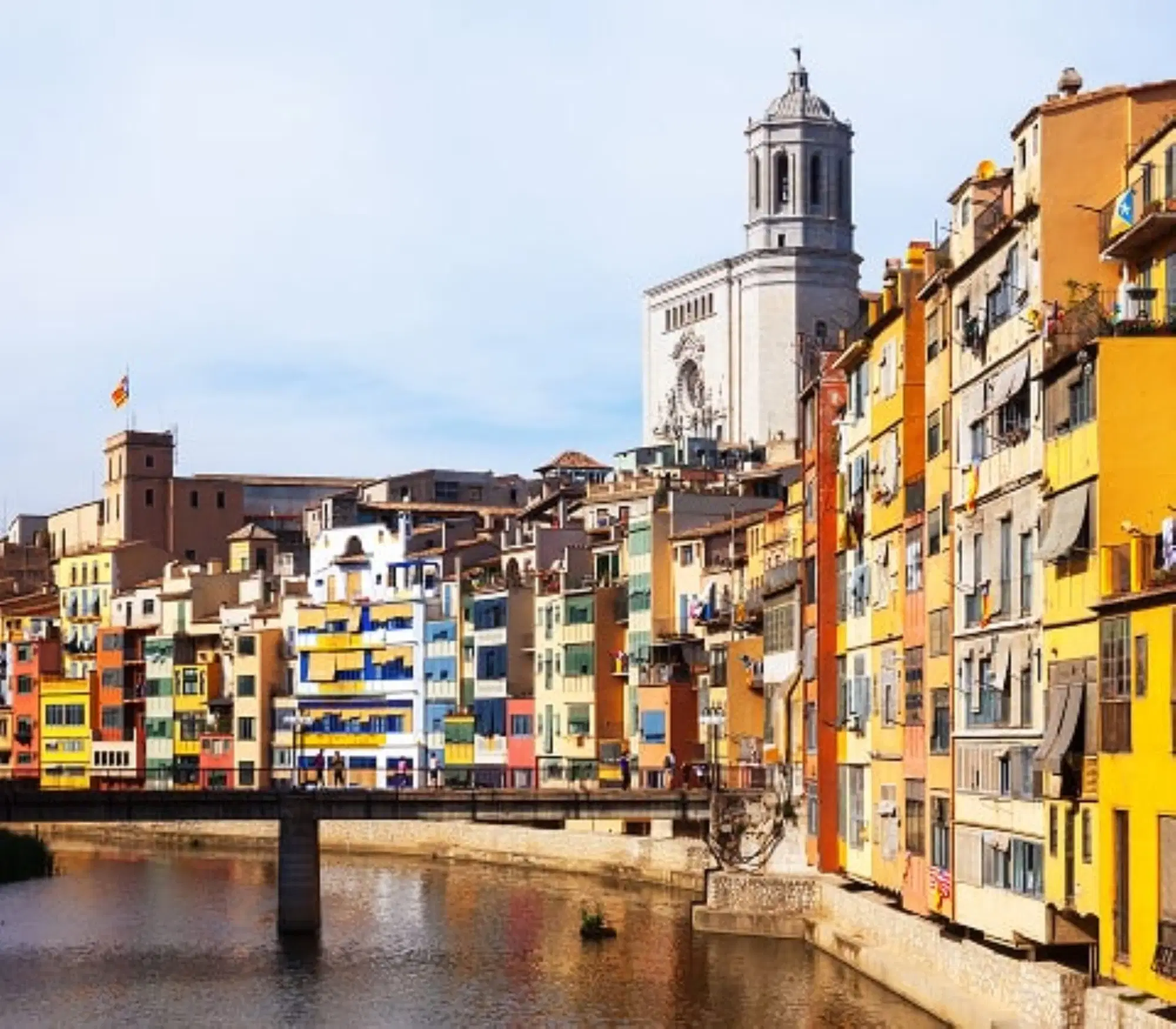 Girona Tarradellas, Girona – Exterior