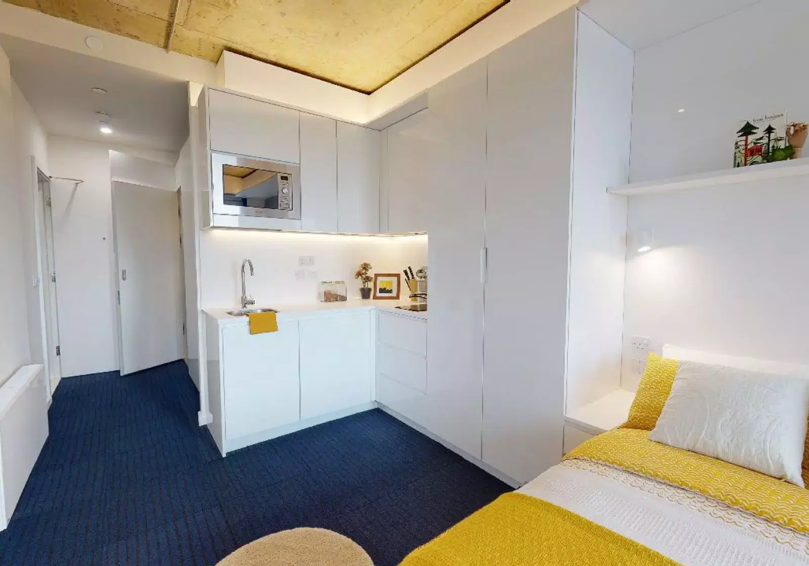 iQ Brighton, Brighton – Gold Studio Plus DDA