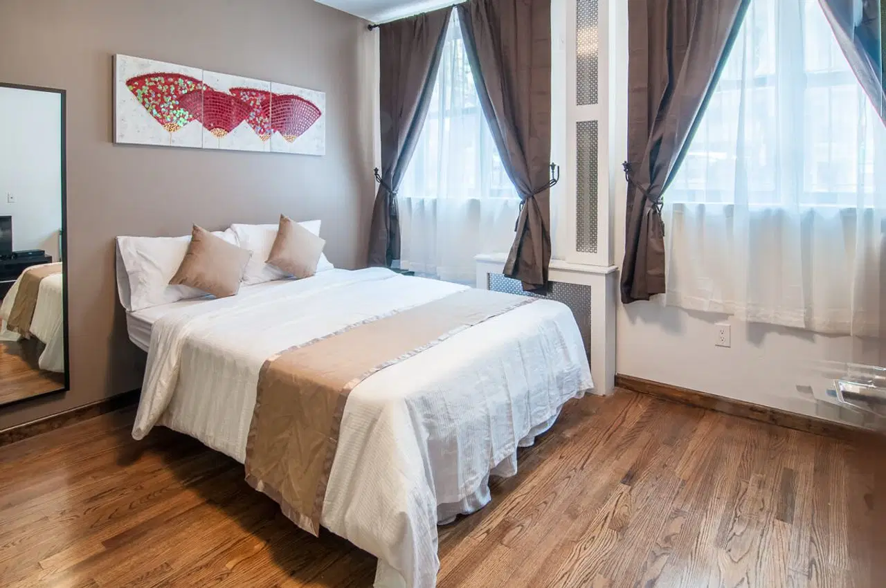 81 Sullivan Street, New York – Bedroom