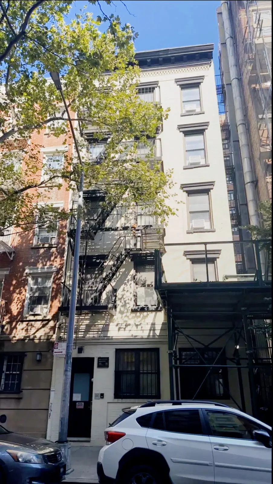 230 Sullivan Street, New York – Exterior