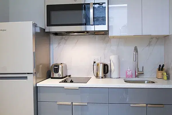 143 East 36th Street, New York – Kitchen