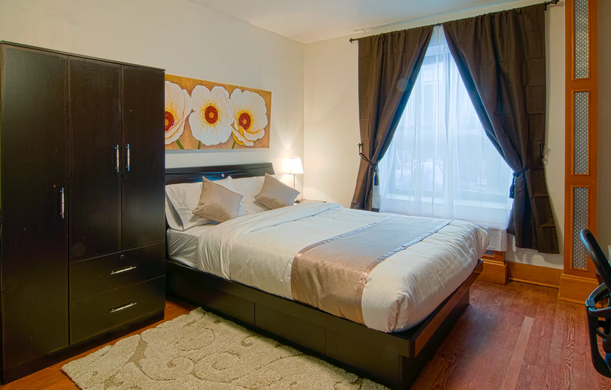 138 East 37th Street, New York – Studio Queen