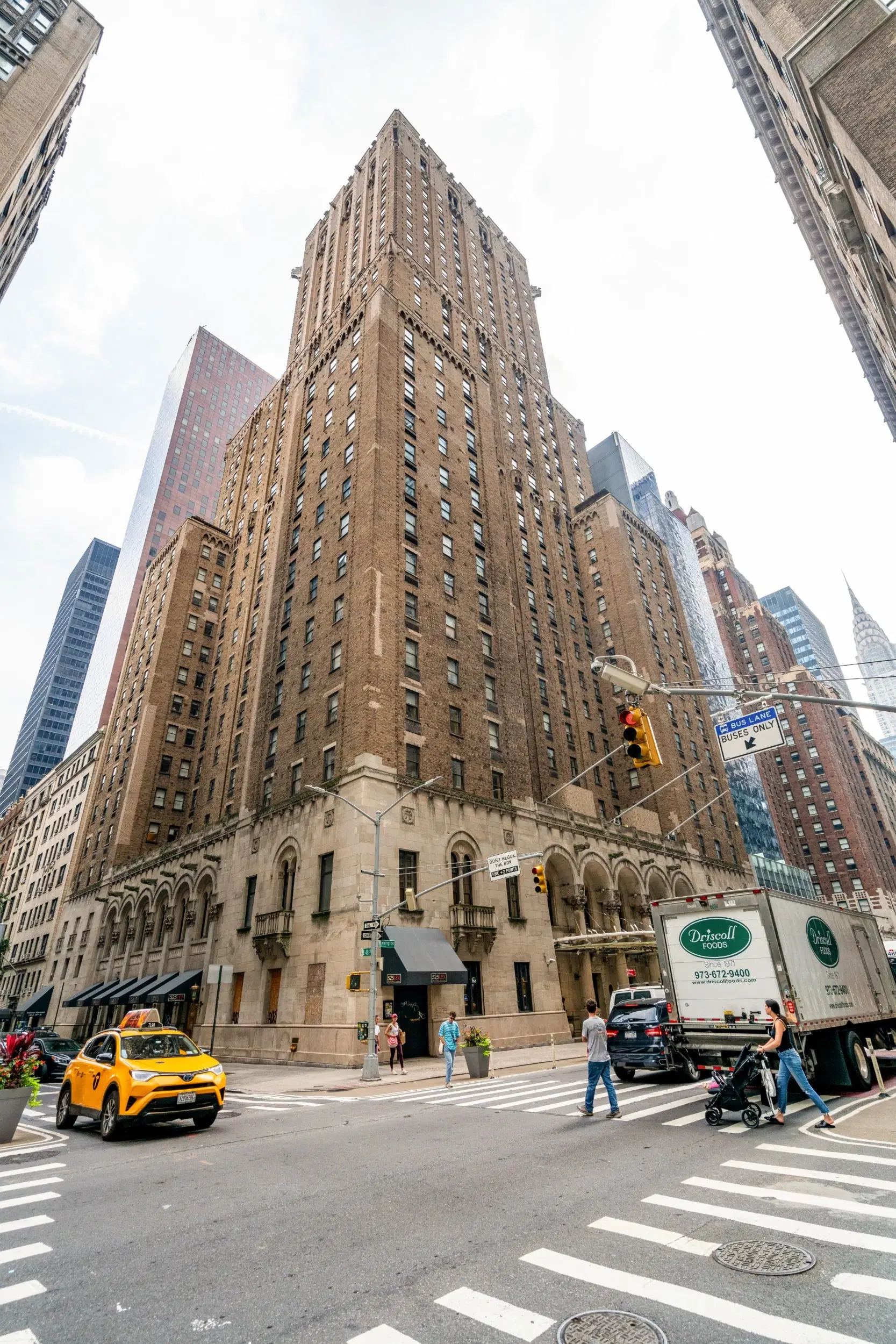 4S Turtle Bay, New York – Exterior