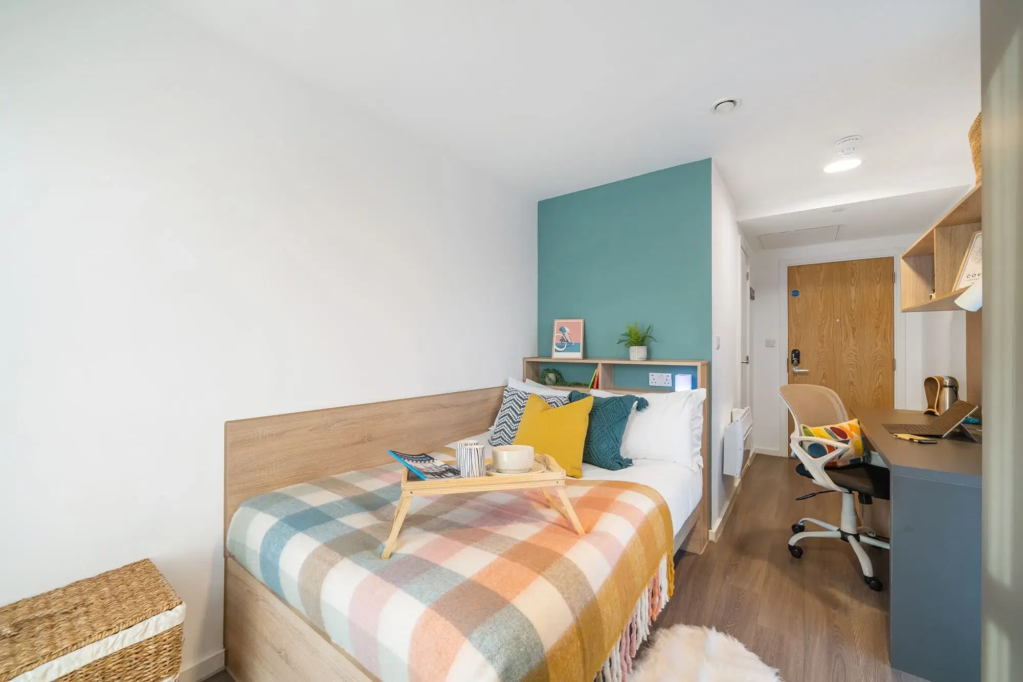 Canvas Coventry Arundel House, Coventry – Gold Ensuite