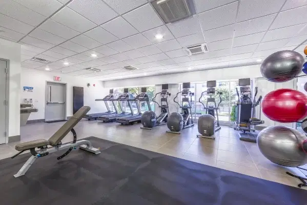 507 S. Second, Champaign – Amenities