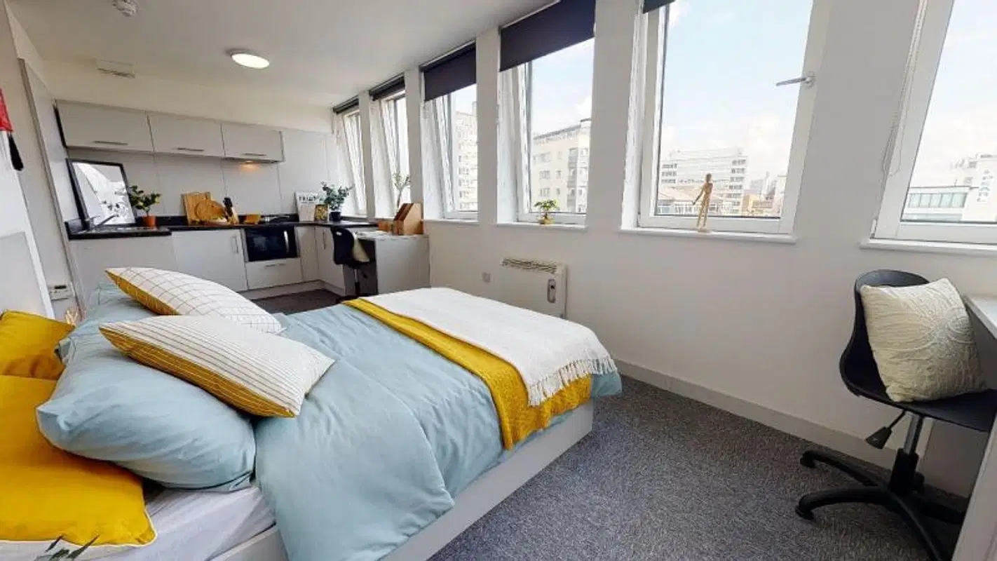 iQ Newtown House, Nottingham – Gold Studio