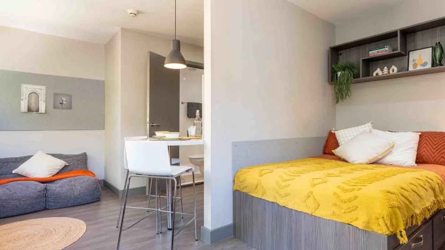iQ Water Lane House, Bristol – Diamond Studio Plus