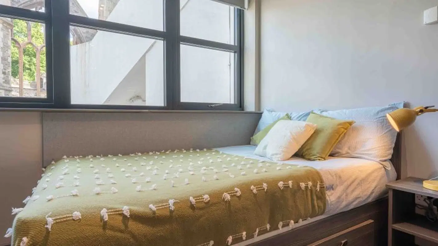 iQ Water Lane House, Bristol – Platinum Studio